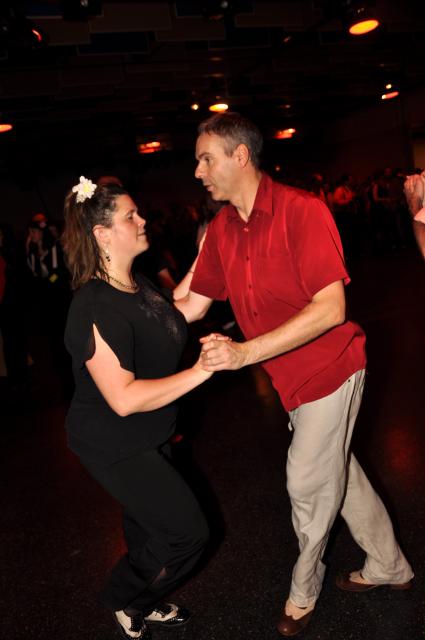 min 2010 11 13 fous swing 283